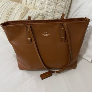 Coach Chestnut Shoulder Purse Bag